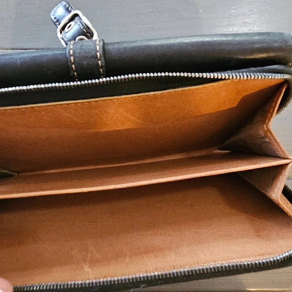 Coach Black Leather Buckle  Bi-Fold Check Book Wallet